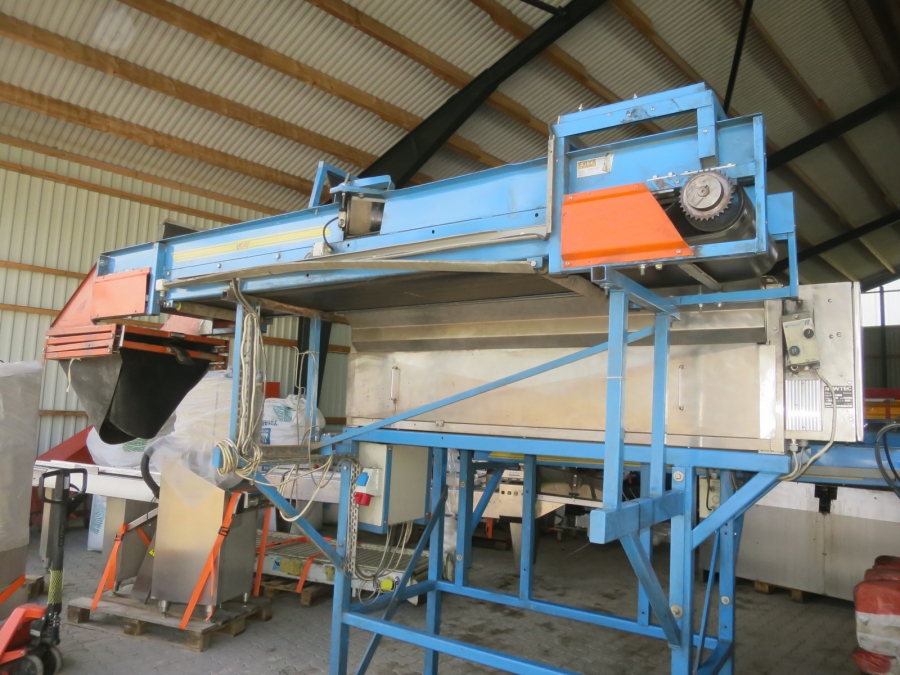 5247 EMVE BE6000 Papiertütemaschine mit Newtec Waage
