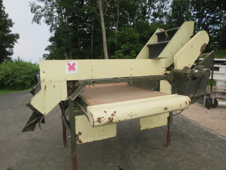 5257 Fortschritt webgrader with hedgehog belt