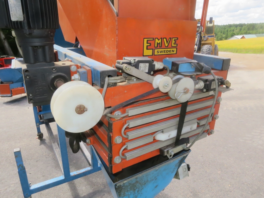 5259 EMVE automatic weigher for carrots, potatoes etc