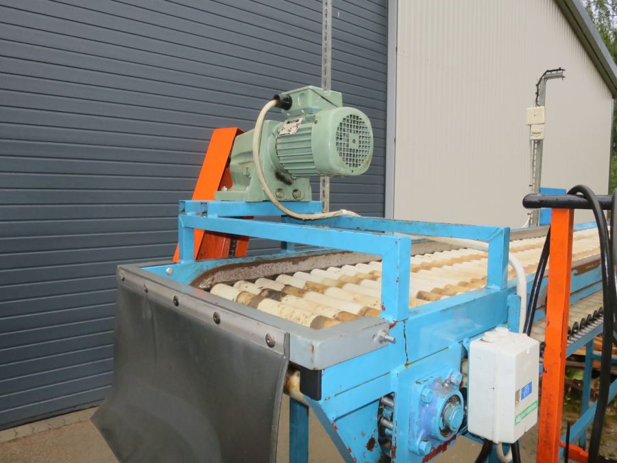 5273 EMVE roller table inspection table