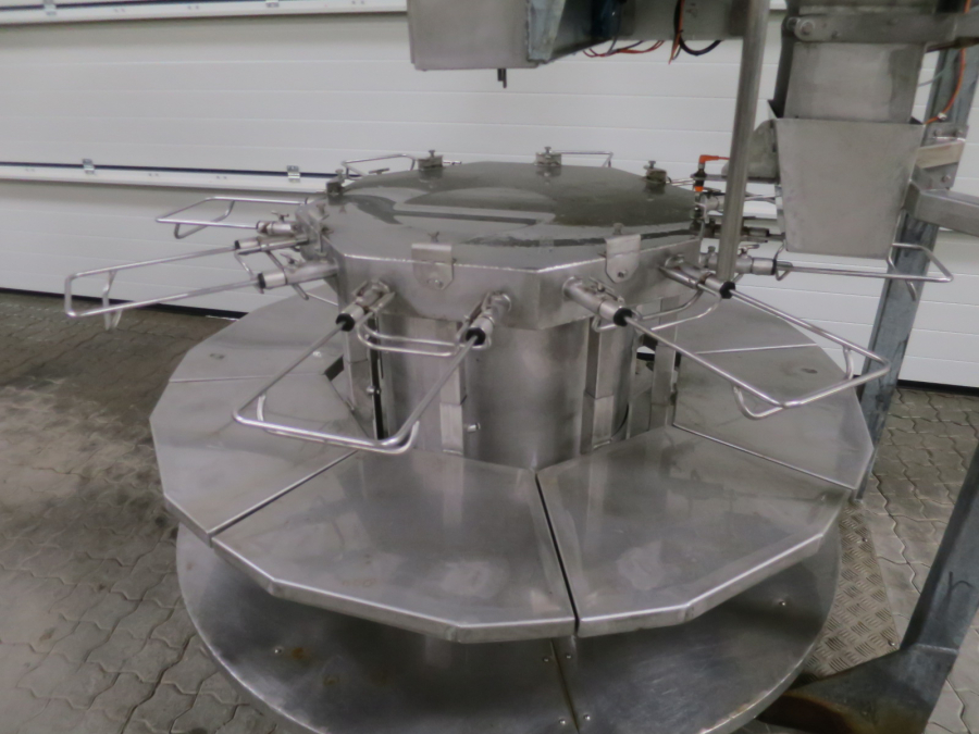 5275 RMT rotating carousel automatic weigher with 8 station