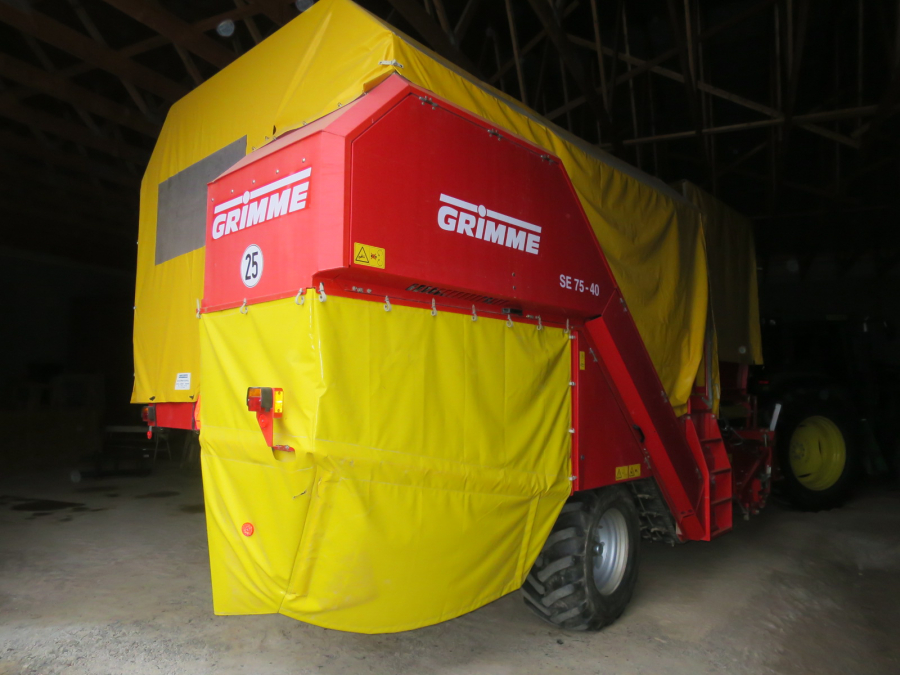 5278 Grimme SE75-40 potato harvester