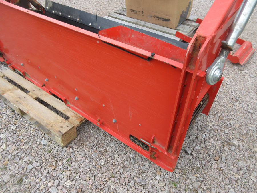 5287 Dewulf GBC Möhrenroder mit Bunker
