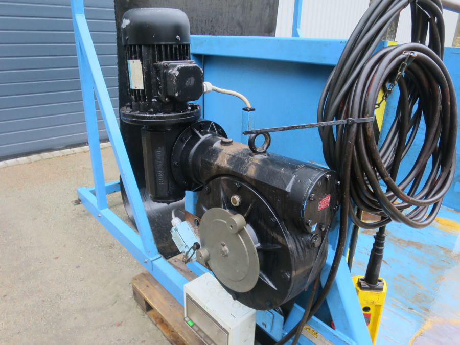 5296 EMVE box turner BT1600 width