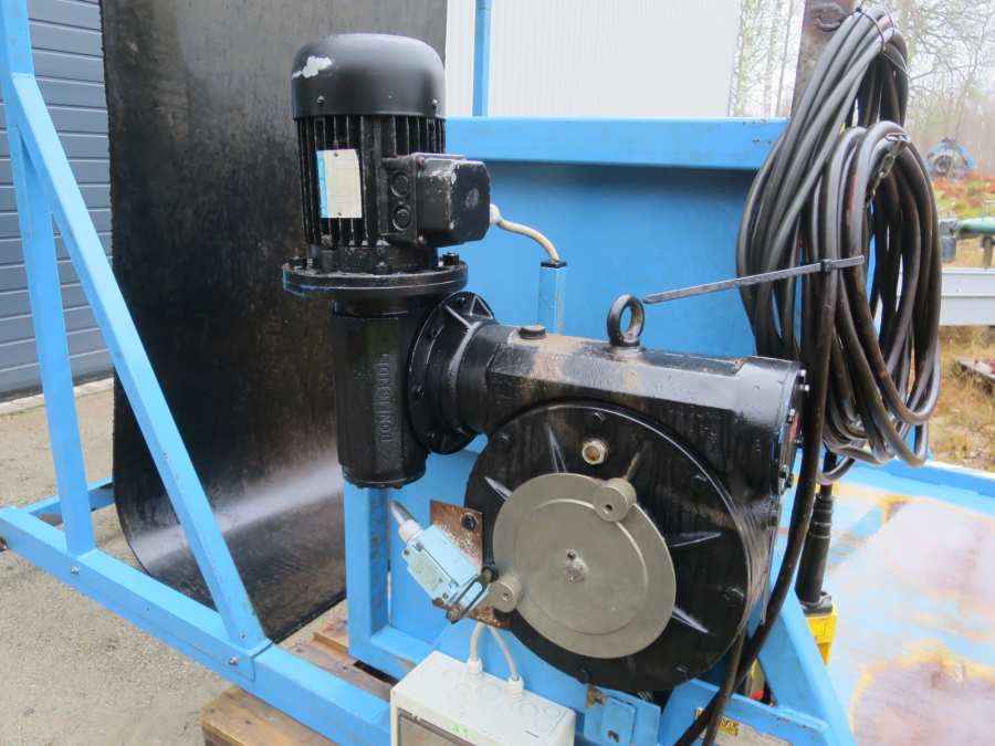 5296 EMVE box turner BT1600 width