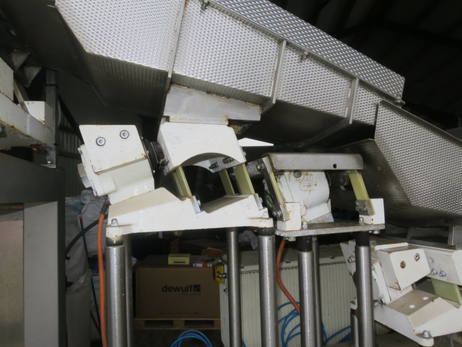 5304 Atoma 200 weigher for processed products etc