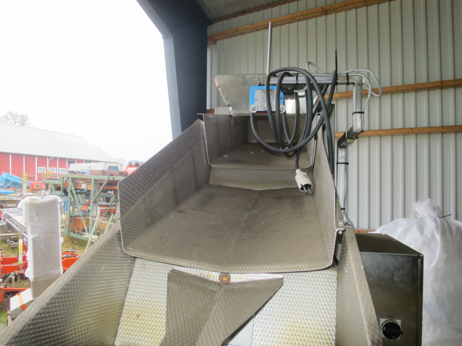 5304 Atoma 200 weigher for processed products etc