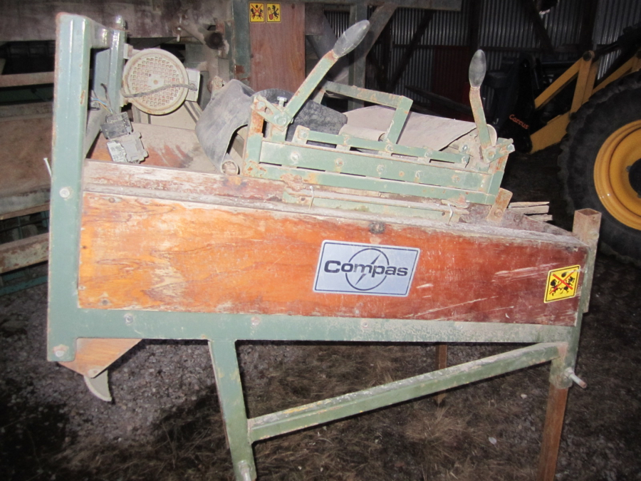 5329 Compas Bürstenmaschine