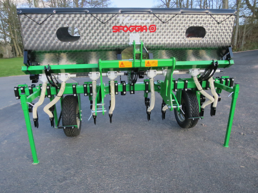 5333 Sfoggia Thema front fertilizer unit NEW