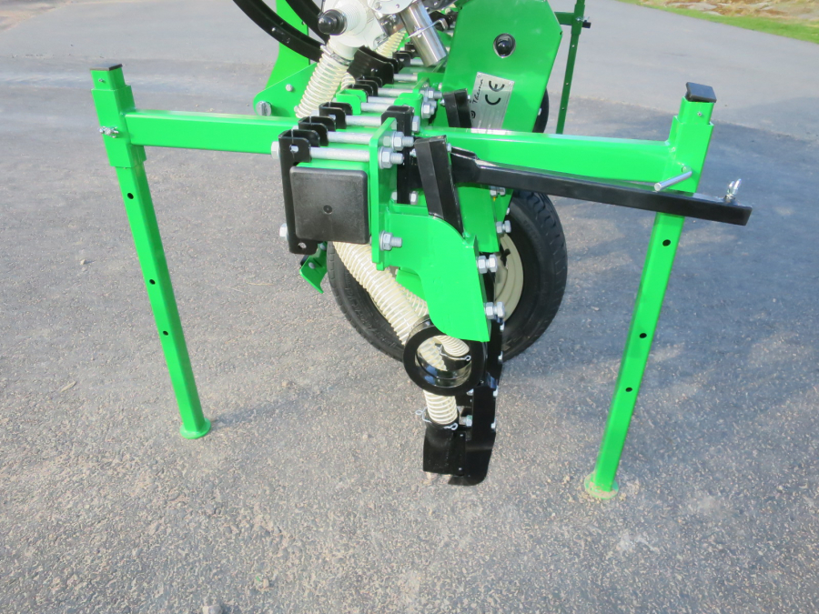5333 Sfoggia Thema front fertilizer unit NEW