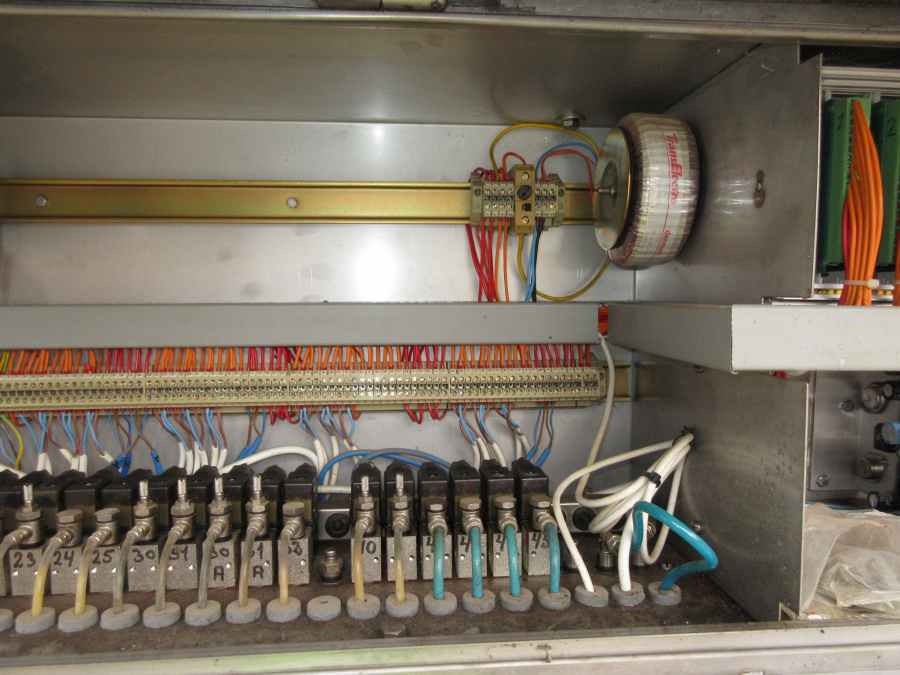 5343 Newtec 2000/G40 weigher and bagger