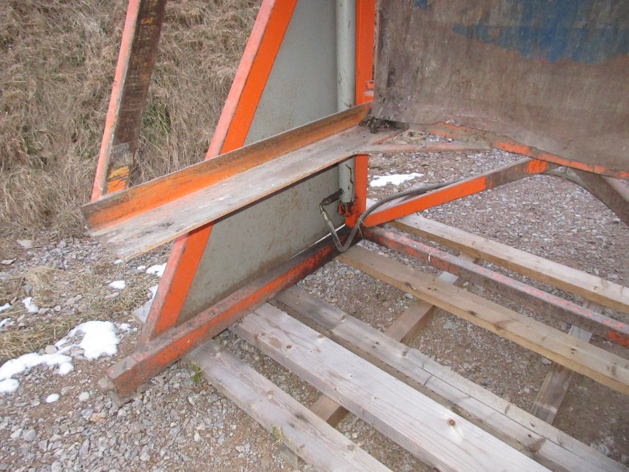 5352 EKKO hydraulic box turner 