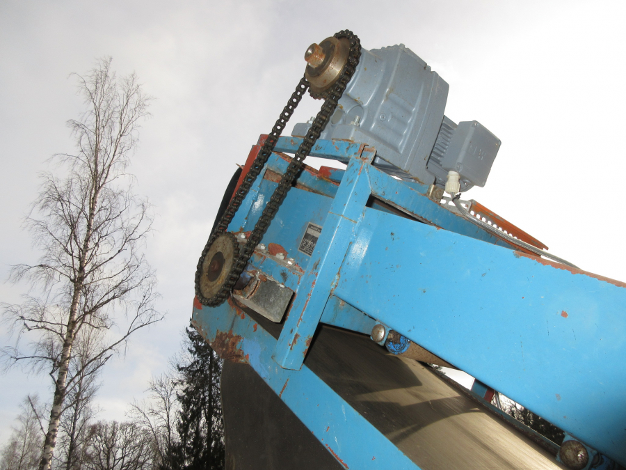 5377 EMVE Elevator conveyor belt 3700x500 mm