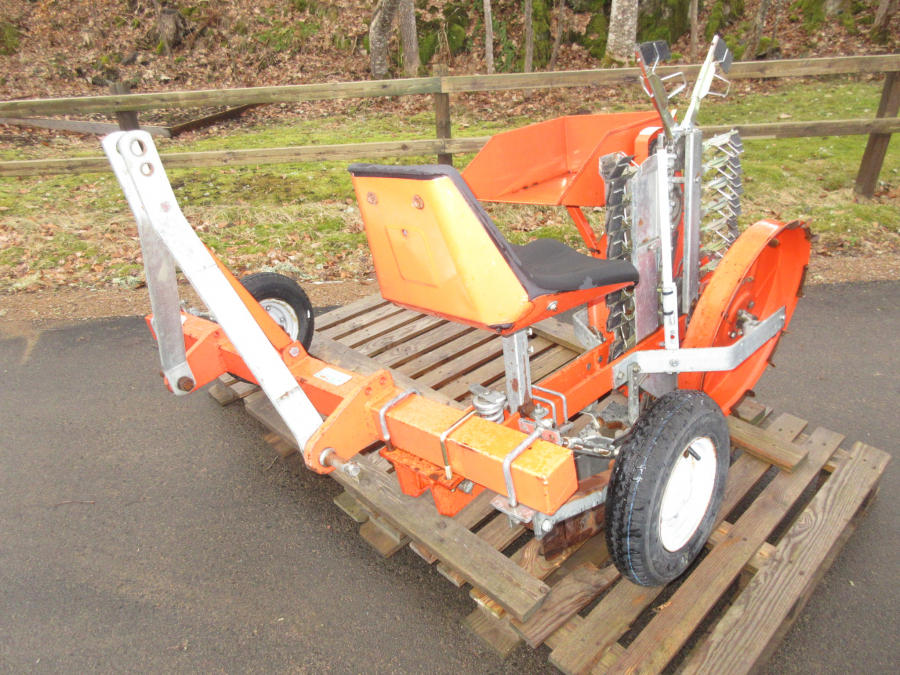 5385 Checchi & Magli Fox Porre Pflanzmashine