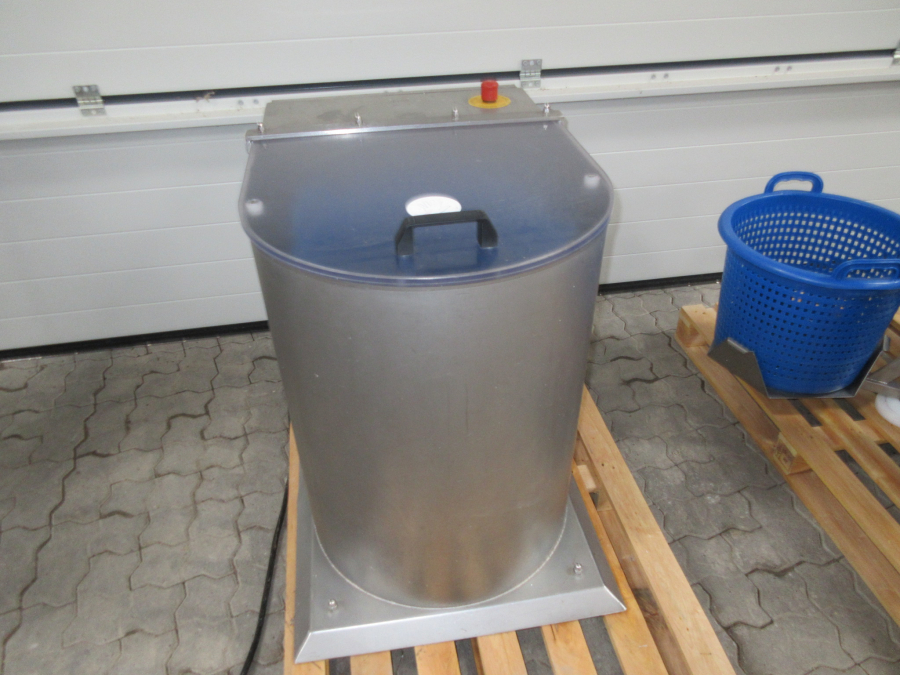 5395 Eillert CH-I-N spinner for leafy vegetables