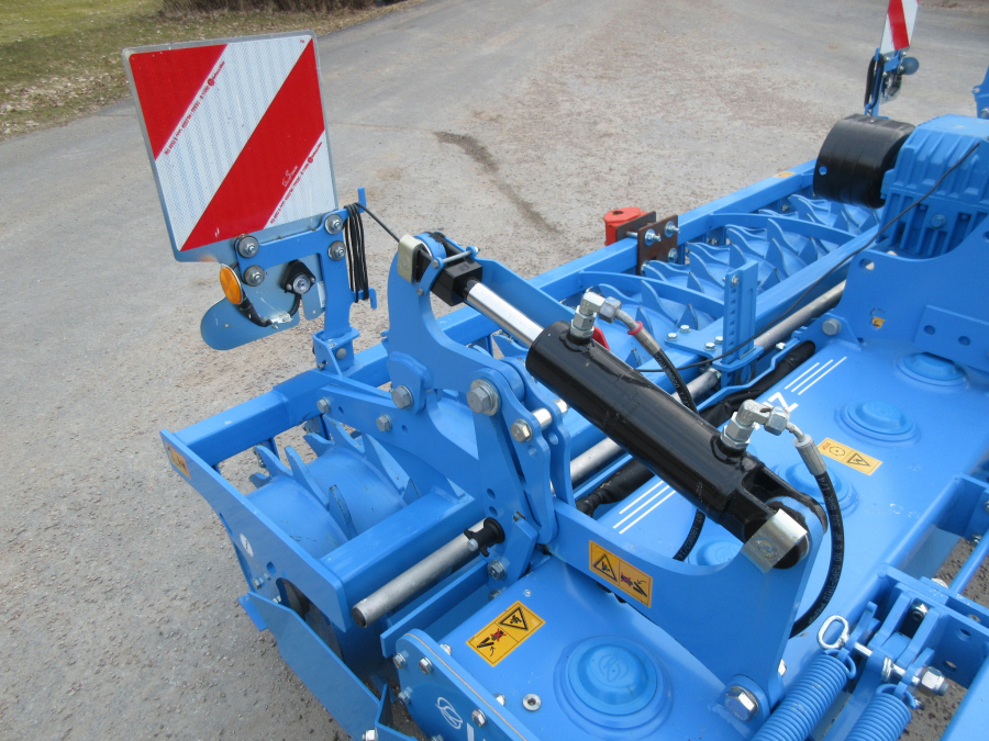 5398 Lemken Zirkon 12 power harrow 3 m