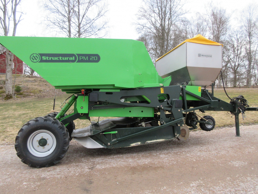 5400 Miedema Structural PM20 potato planter 2 row