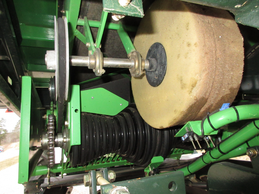 5400 Miedema Structural PM20 potato planter 2 row