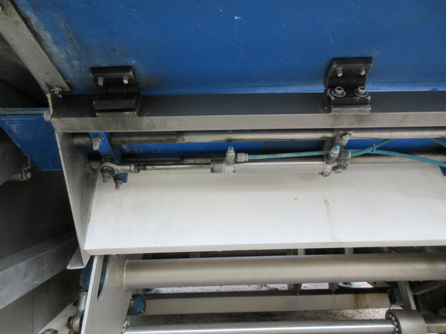 5416 Sormac PWV Step Flow feeder for carrot