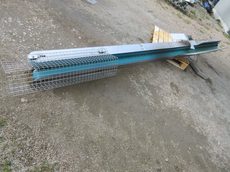 5422 Tenrit plus C16 carrot peeling line with top and tail