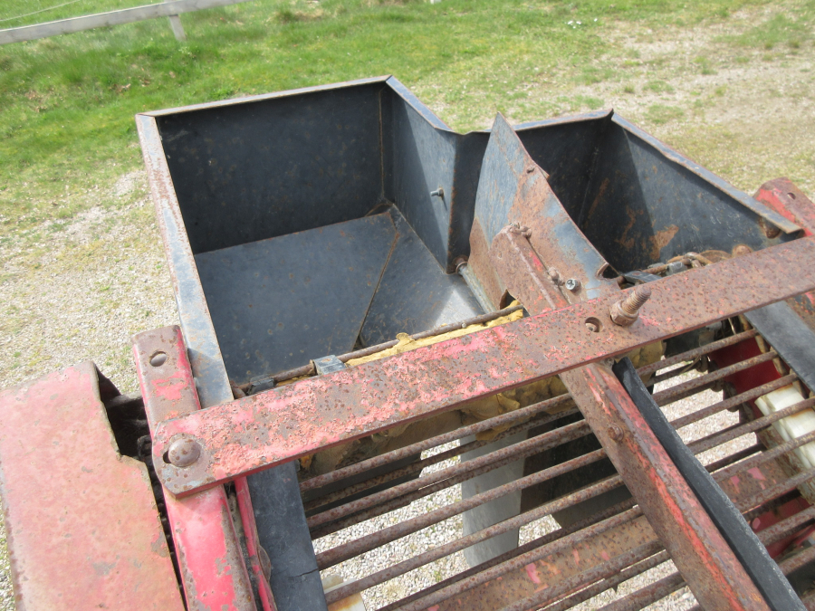 5425 Juko midi potatisupptagare buren
