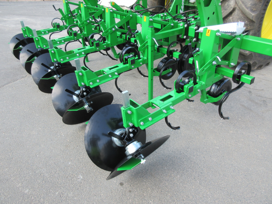 5430 Sfoggia disc ridger for potato 4 row