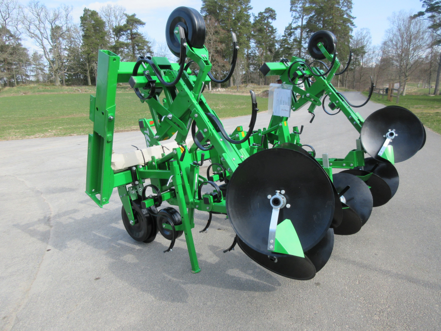 5430 Sfoggia disc ridger for potato 4 row