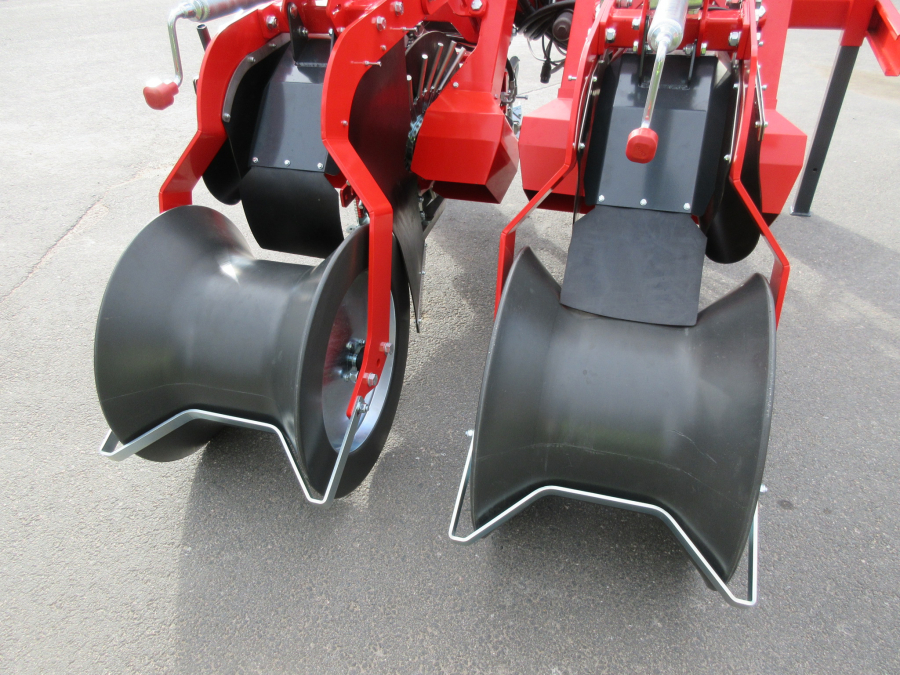 5431 Vegniek Discmaster haulmpuller 2 row