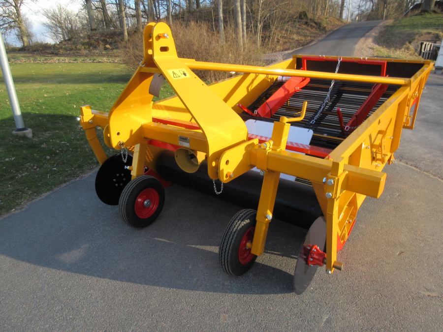 5434 Samon onion windrower 1650 mm web