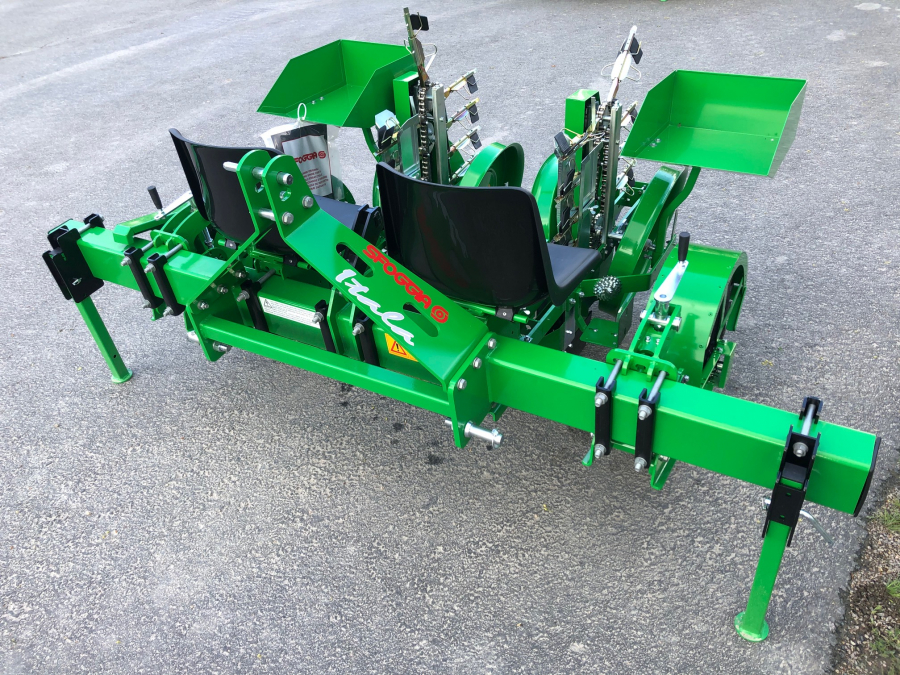 5438 Sfoggia Itala planting machine 2 row