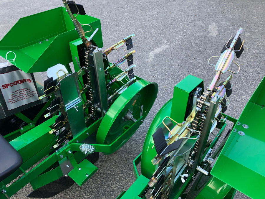 5438 Sfoggia Itala planting machine 2 row