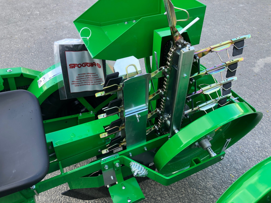 5438 Sfoggia Itala planting machine 2 row