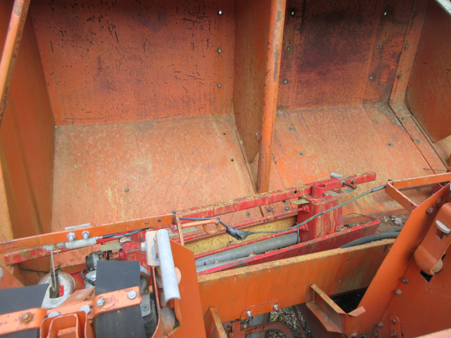5470 Underhaug UN potato planter 4x85 cm