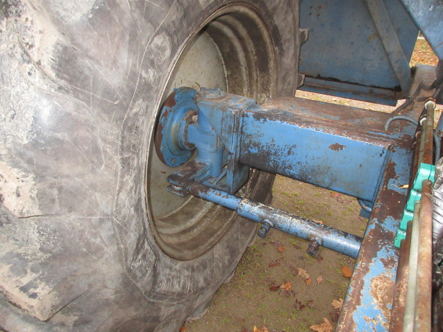 5499 Asa-Lift T-100 DF carrot harvester with elevator