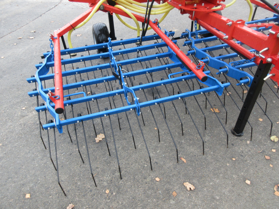5508 Hatzenbichler weed cultivator 6 m with Air 8 seeder