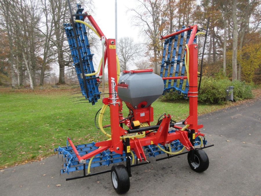 5508 Hatzenbichler weed cultivator 6 m with Air 8 seeder