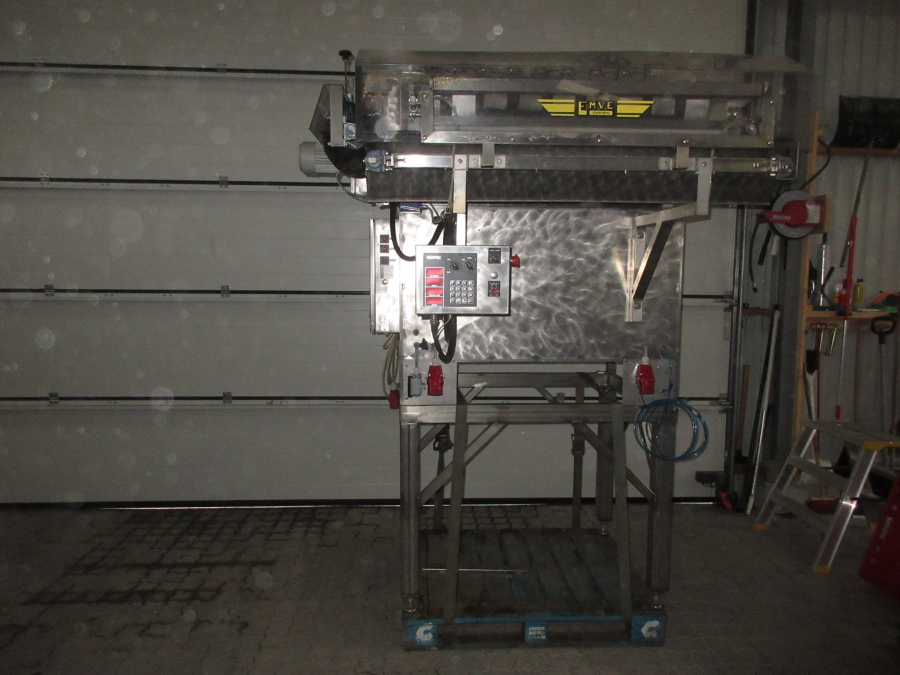 5513 Newtec 2009A apple weigher