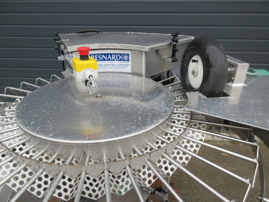 5525 Besnard asparagus washer / grader