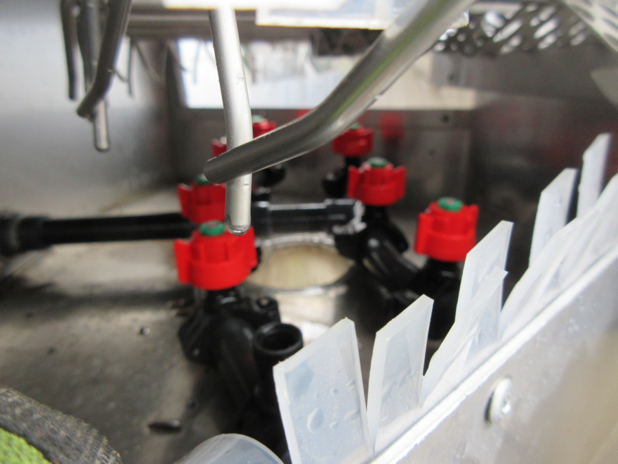 5525 Besnard asparagus washer / grader