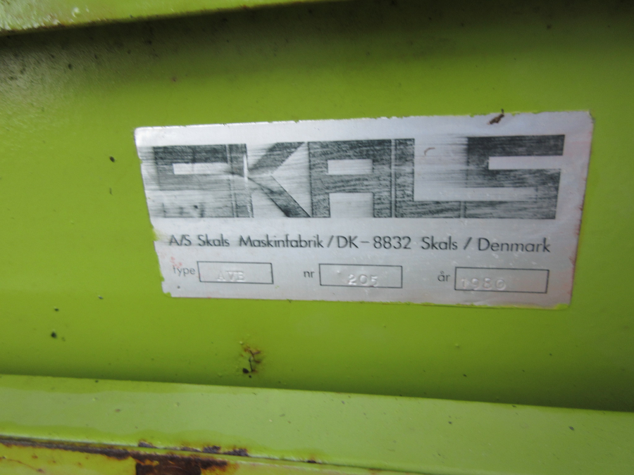 5529 Skals hopper with box turner