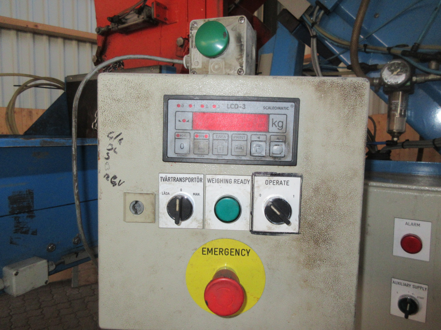 5534 EMVE weigher box / octabin filler