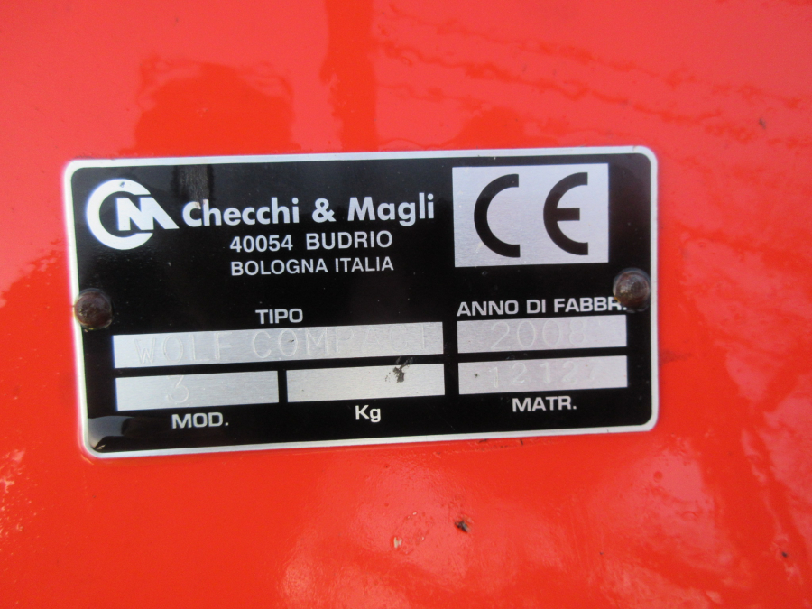 5537 Checchi & Magli Wolf Transplanter
