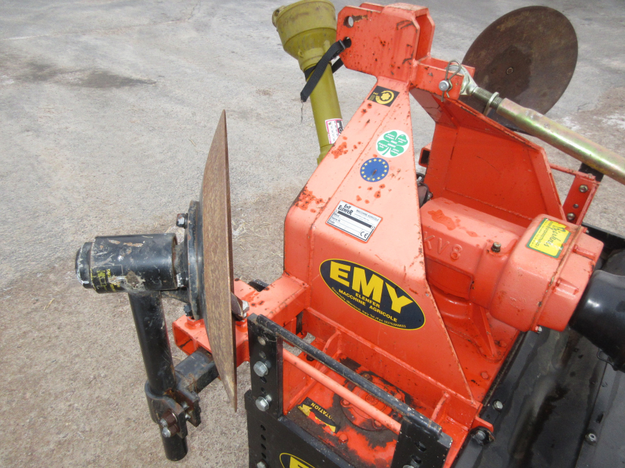 5544 EMY bed former with power harrow