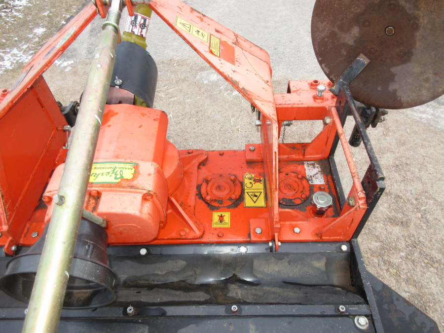 5544 EMY bed former with power harrow