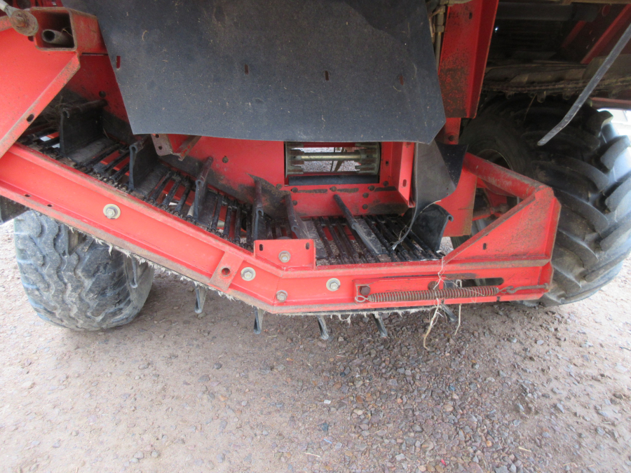 5547 Grimme SE75-30 potato harvester