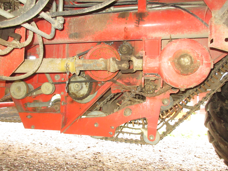 5547 Grimme SE75-30 potato harvester