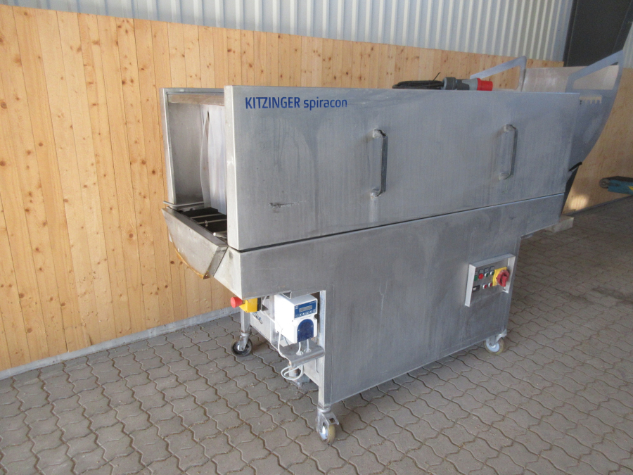 5586 Kitzinger Spiracon 200 tray washer