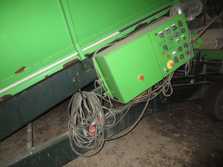 5610 Miedema SB1151 receiving hopper