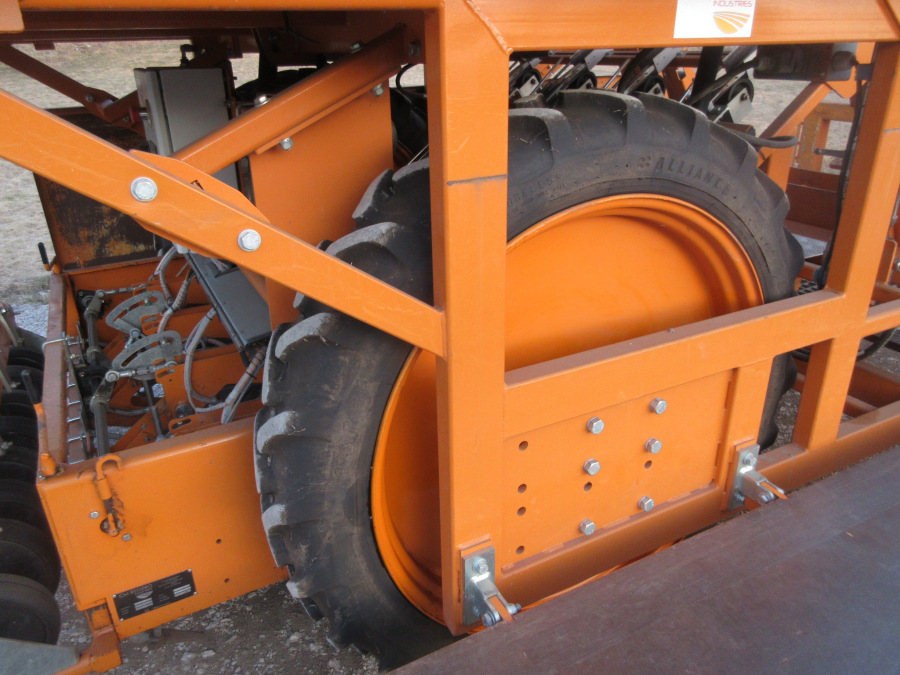 5615 Regero Pflanzmaschine 4 Reihe