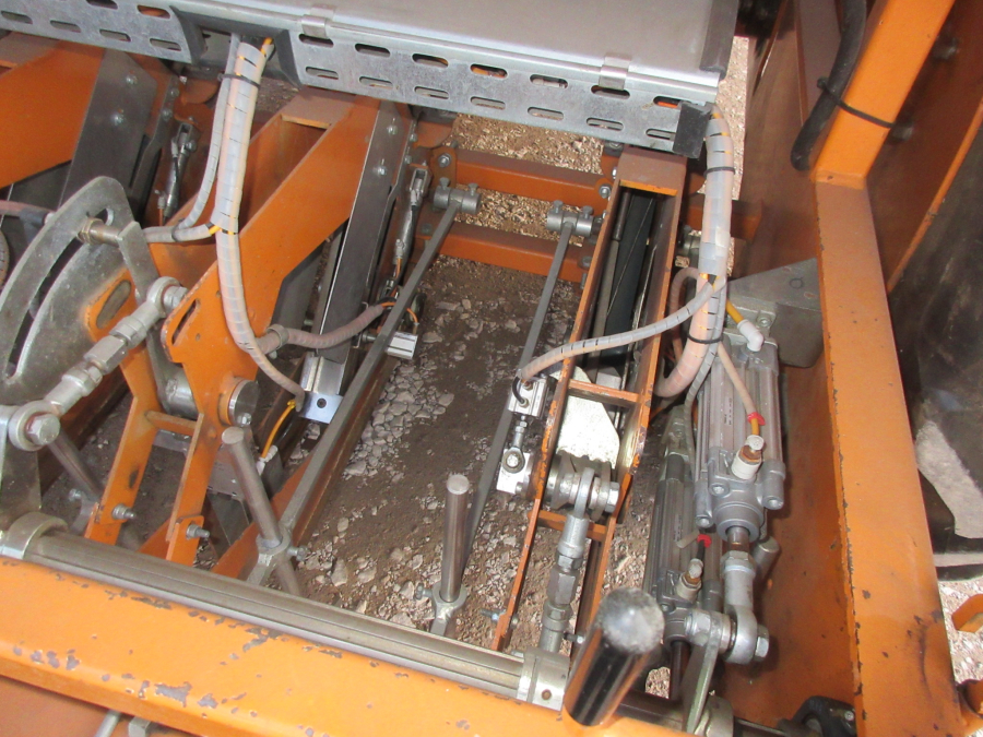 5615 Regero Pflanzmaschine 4 Reihe